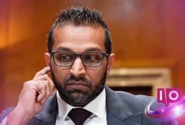 Le directeur du FBI, Kash Patel, ferme le bureau de surveillance de la conformité. 18 Le directeur du FBI, Kash Patel, ferme le bureau de surveillance de la conformité.