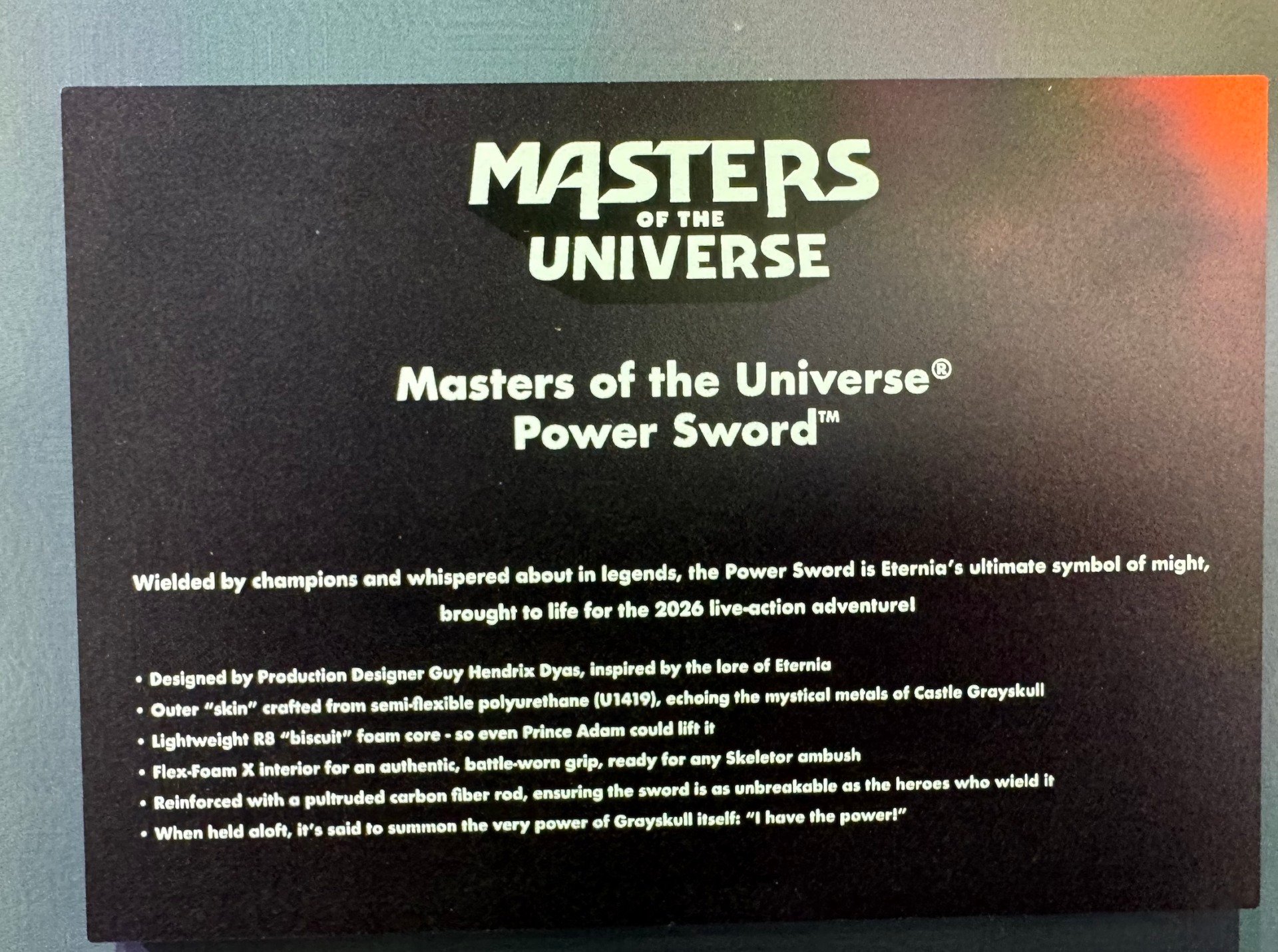 Les armes de He-Man et Skeletor arrivent à San Diego d'Éternia 6 Masters of the Universe Power Sword