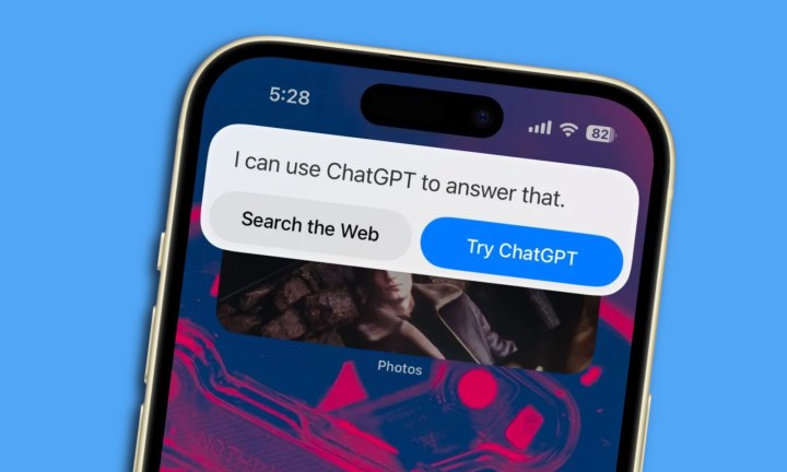 Exploration de la tendance macabrement troublante de ChatGPT 6 Siri demandant de rediriger la requête de l'utilisateur vers ChatGPT.