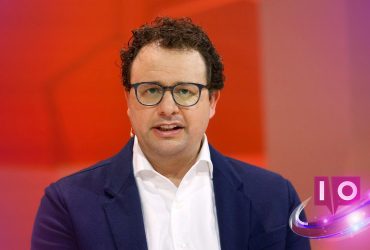 Anthropic se règle pour 1,5 milliard de dollars pour des livres piratés utilisés dans l'entraînement de l'IA 16 Anthropic se règle pour 1,5 milliard de dollars pour des livres piratés utilisés dans l'entraînement de l'IA
