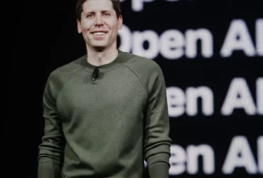 Note de "Code Rouge" d'OpenAI : Nouveau modèle ChatGPT et publicités dévoilés 16 Note de "Code Rouge" d'OpenAI : Nouveau modèle ChatGPT et publicités dévoilés