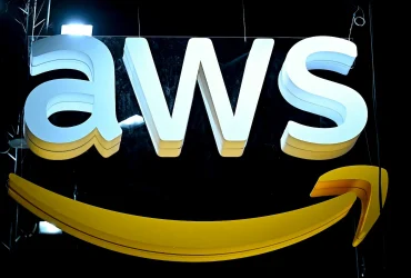 Amazon accuse les humains après qu'un assistant de codage IA a provoqué une panne 17 Amazon accuse les humains après qu'un assistant de codage IA a provoqué une panne