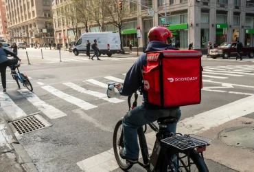 DoorDash offre une remise en argent sur l'essence aux livreurs face à la flambée des prix 7 DoorDash offre une remise en argent sur l'essence aux livreurs face à la flambée des prix