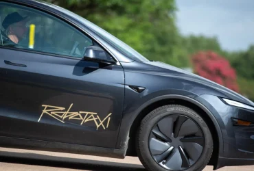 Les Robotaxis de Tesla Considérés comme des Limousines en Californie, Évitent la Déclaration de Données 9 Les Robotaxis de Tesla Considérés comme des Limousines en Californie, Évitent la Déclaration de Données
