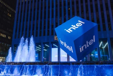 Intel rejoint le projet de puce Terafab d'Elon Musk avec SpaceX et Tesla 6 Intel rejoint le projet de puce Terafab d'Elon Musk avec SpaceX et Tesla