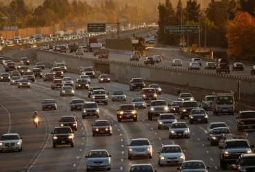La Californie explore les bus à 225 km/h : Los Angeles à San Francisco en 3 heures 20 La Californie explore les bus à 225 km/h : Los Angeles à San Francisco en 3 heures