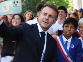 La France approuve la première interdiction des réseaux sociaux pour les enfants dans l'UE ; inquiétudes quant à l'anonymat 22 La France approuve la première interdiction des réseaux sociaux pour les enfants dans l'UE ; inquiétudes quant à l'anonymat